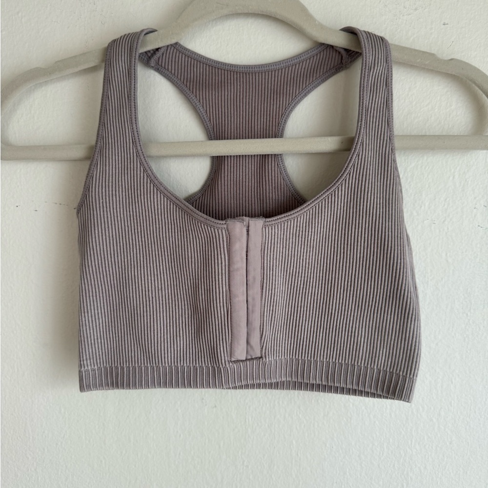 Women's Ribbed Mauve Sports Bra - Picture 4 of 5
